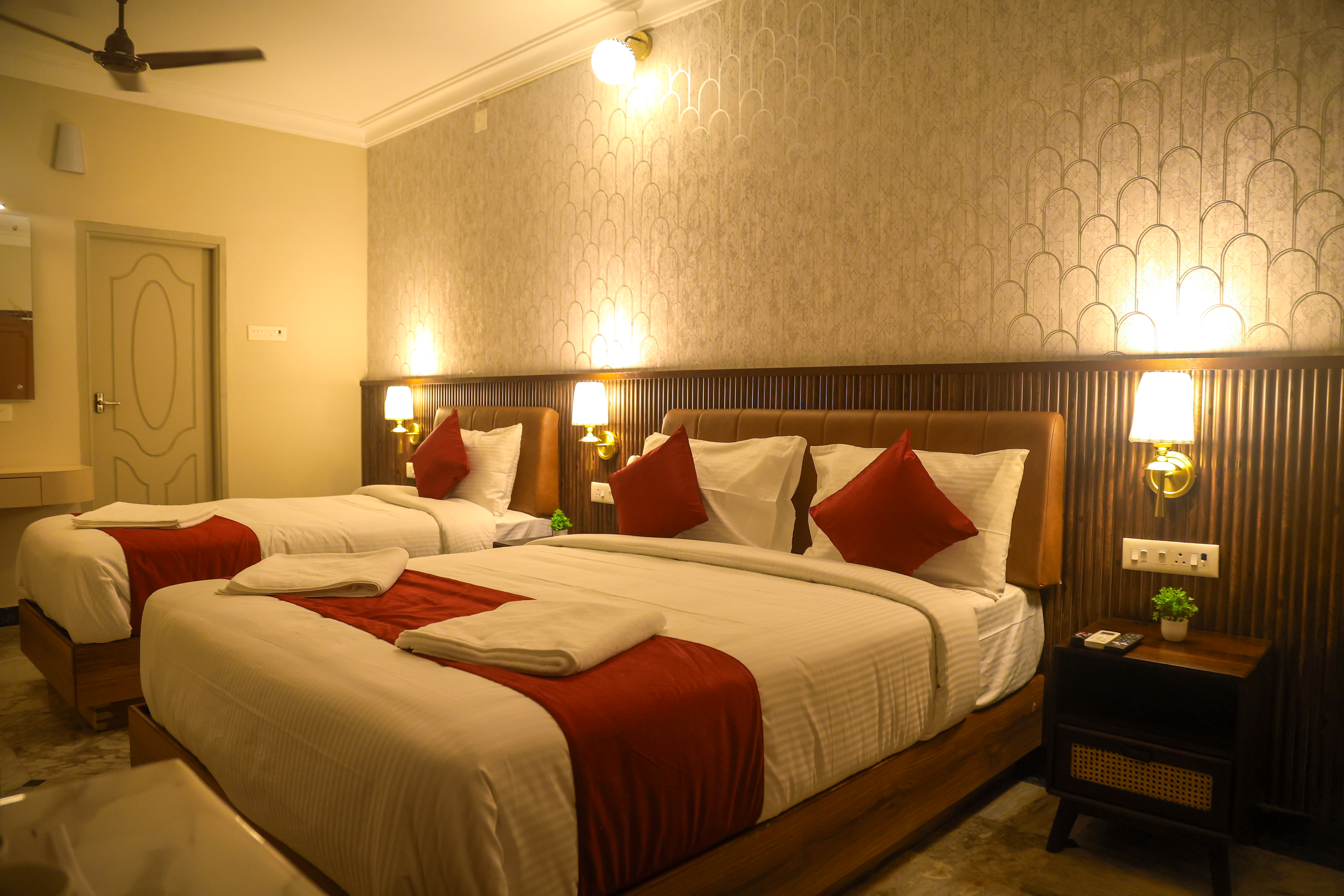Three Companion Room room thumbnail view 2