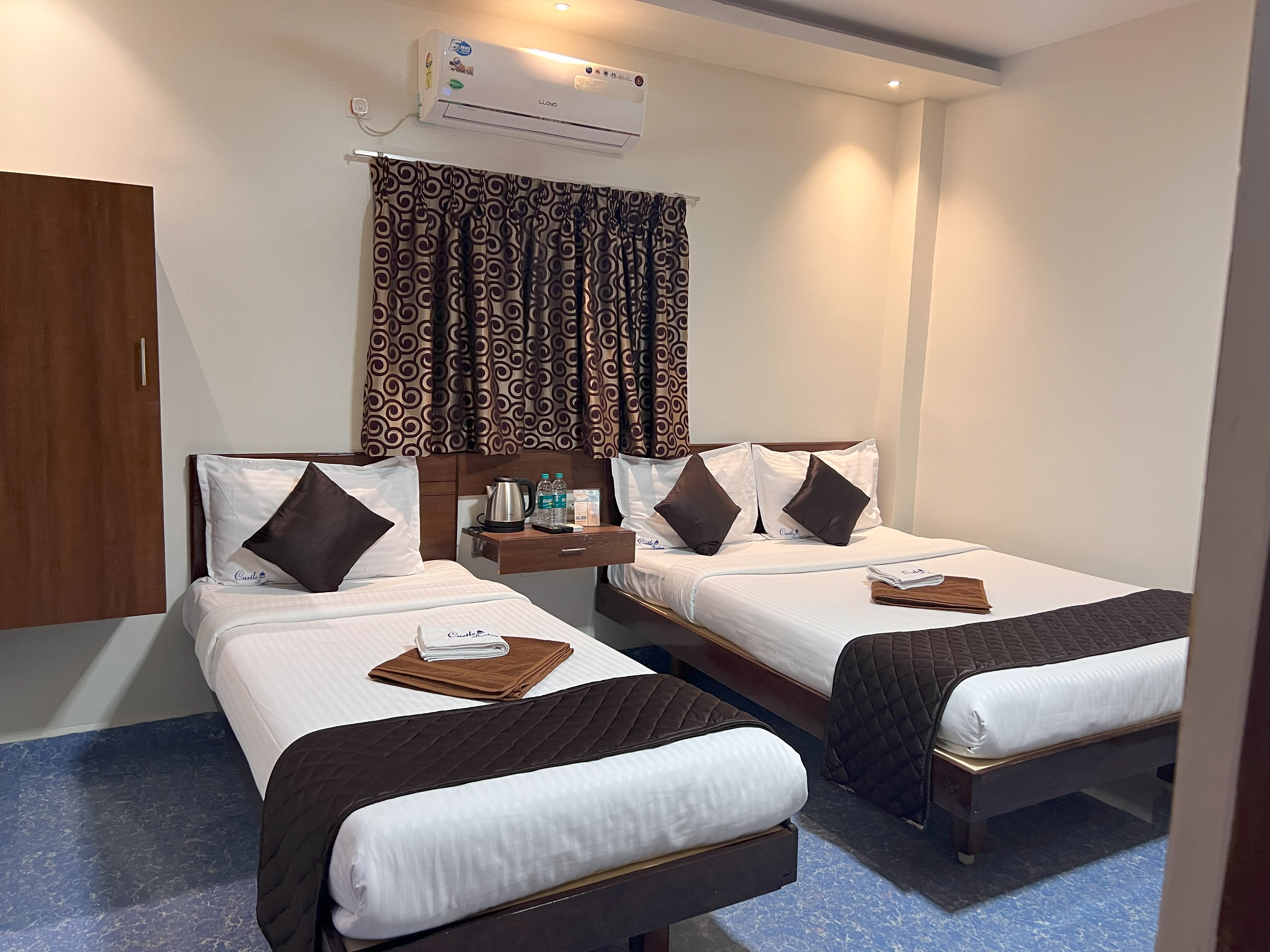 Triple Room room thumbnail view 2